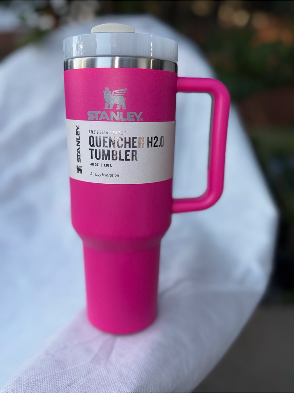 Stanley Pink Quencher H2.0 Tumbler with Handle